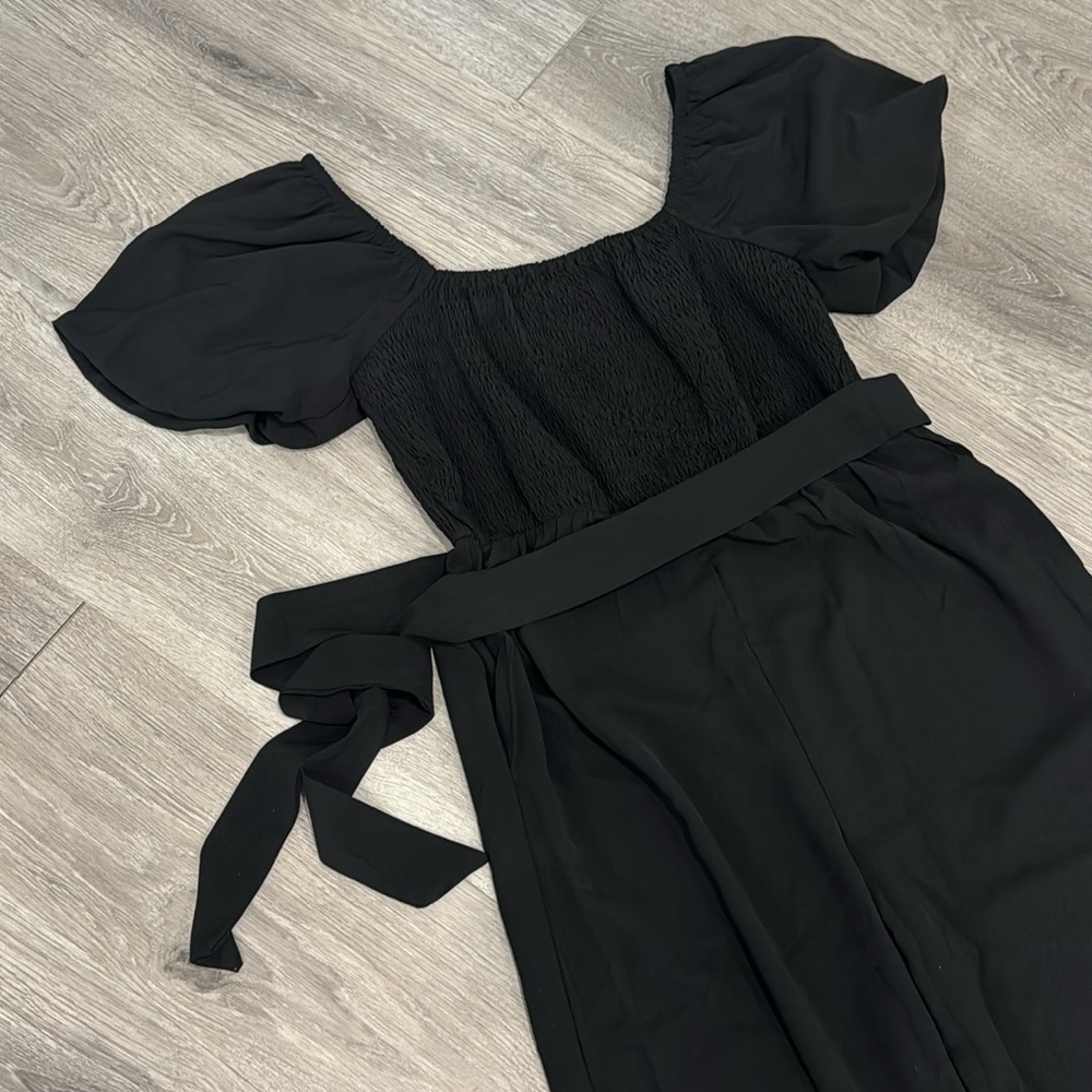 Women’s Black Short Sleeve Jumpsuit Pants Pull On Medium New - Picture 11 of 15